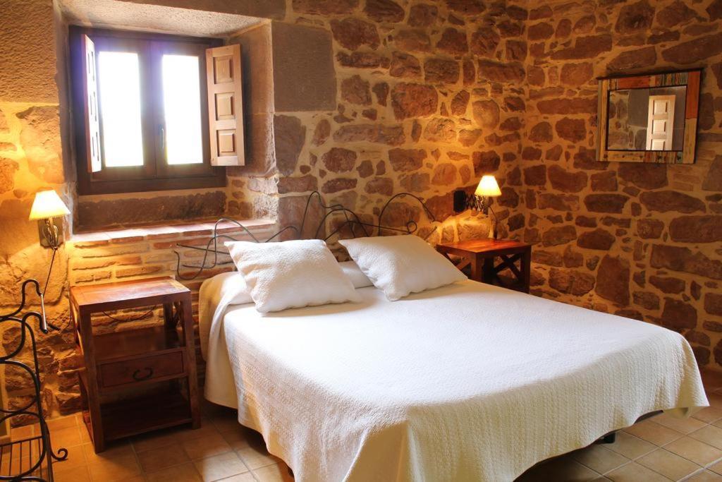 Hostal Rural Ioar Sorlada Екстериор снимка