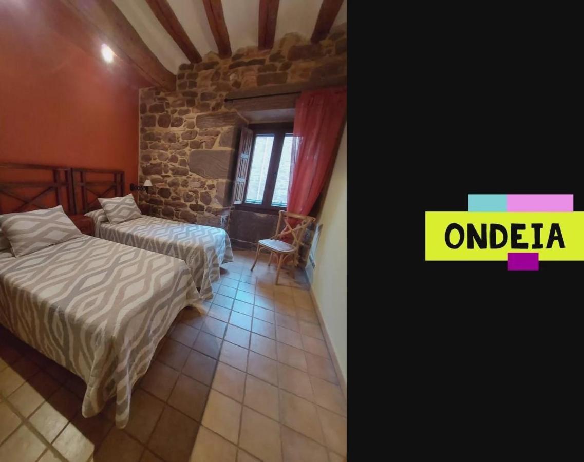 Hostal Rural Ioar Sorlada Екстериор снимка